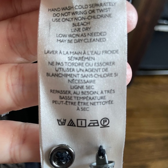 Pilcro Floral Black and White Blouse - Picture 5 of 5